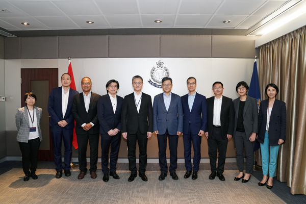 图2：公司获得香港警务处的肯定和嘉奖.jpg